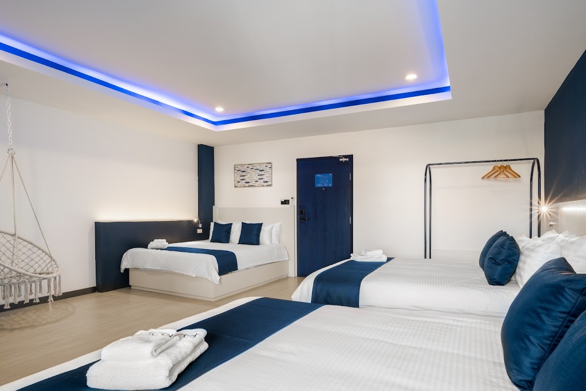 AKIRA Hotel Superior Room